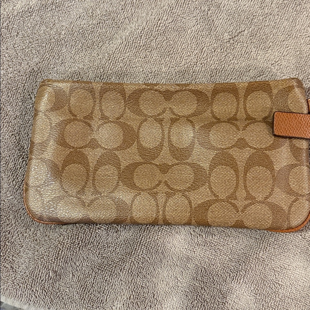 Coach Signature PVC Large Wristlet in Khaki. - Picture 2 of 4